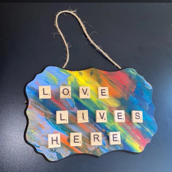 CUSTOMIZABLE SIGN! - Picture 2 of 4